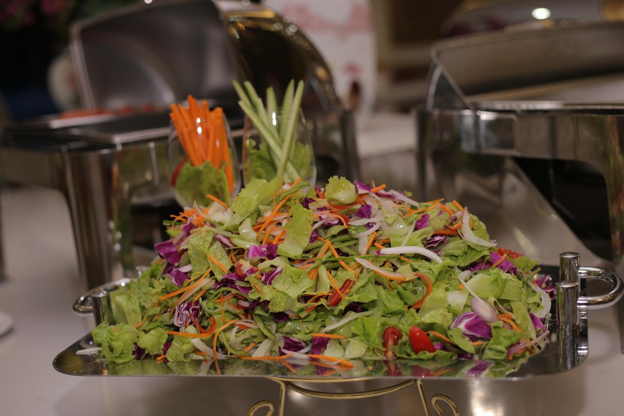 Lao Cai Royal Hotel מראה חיצוני תמונה