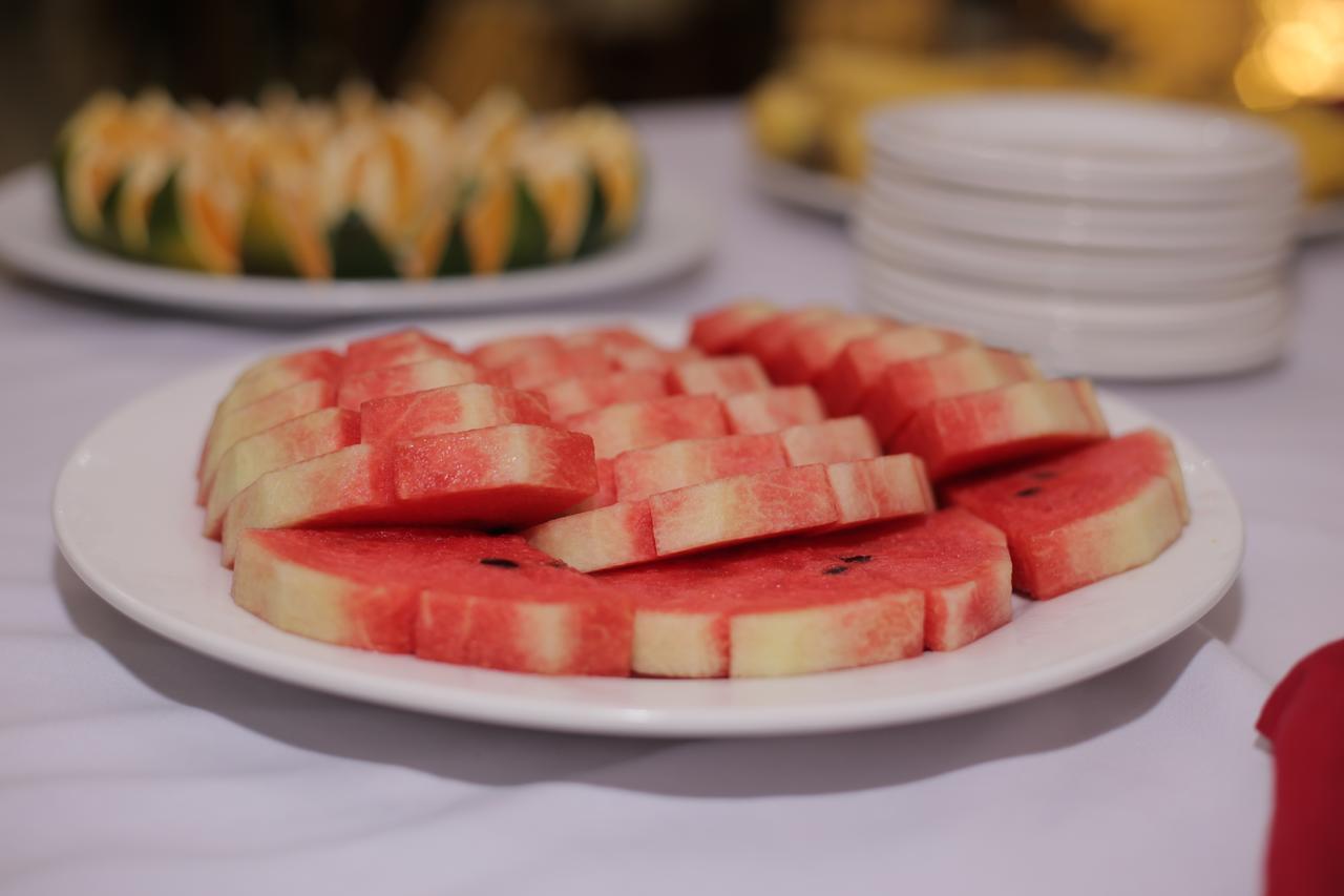 Lao Cai Royal Hotel מראה חיצוני תמונה
